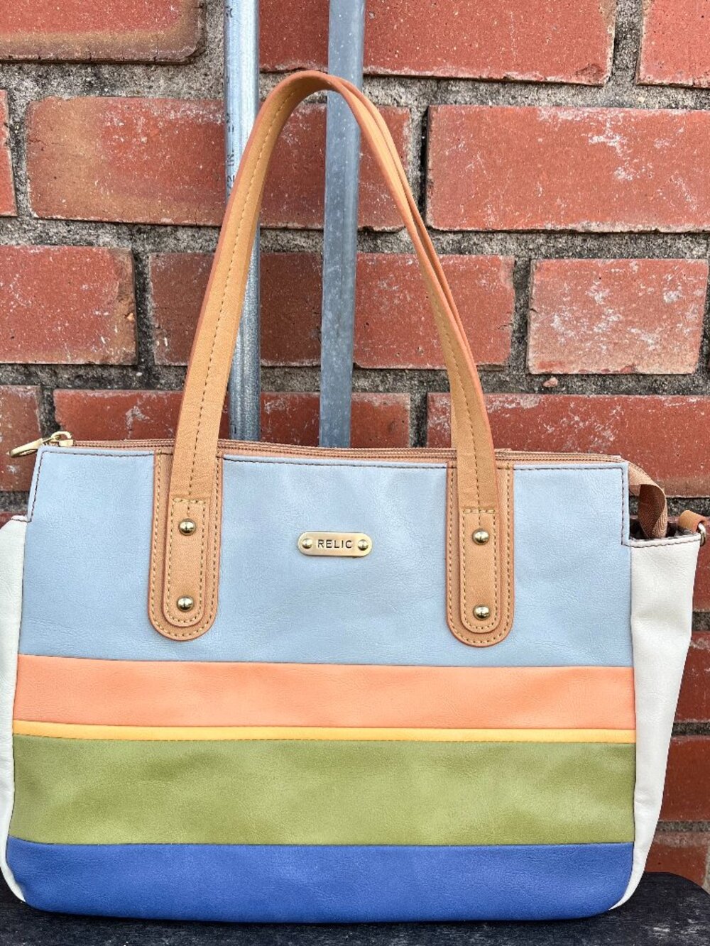 Relic by Fossil Crossbody Multicolored Spring Purse/Bag